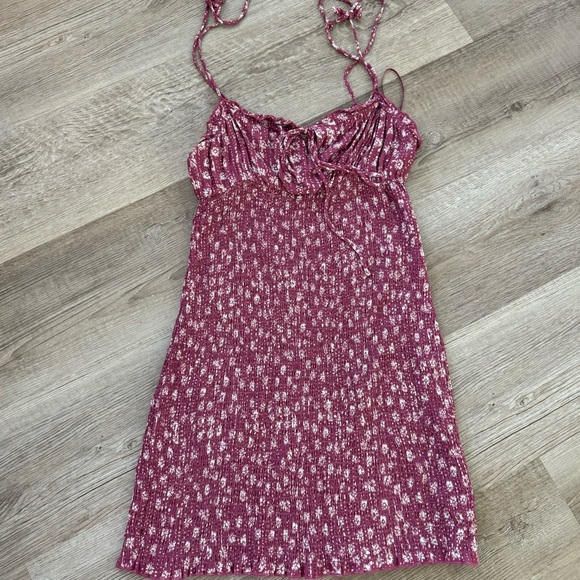 Skylar + Madison Dresses & Skirts - Beautiful dress